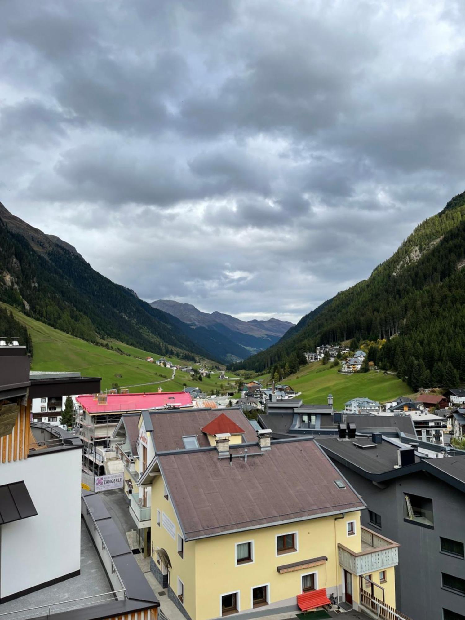 Pezinerblick Apartment Ischgl Exterior photo